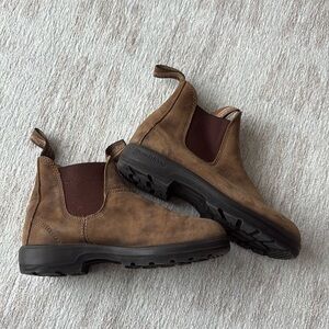 Woman’s Blundstone 585 - Rounded Toe - Rustic Brown - AUS 3.5/ US 6.5
